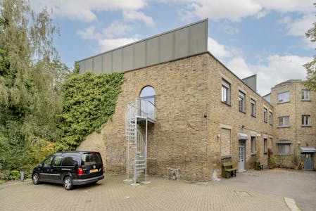 150 Royal College Street, London, Office To Let - 150 royal college st9632.jpg