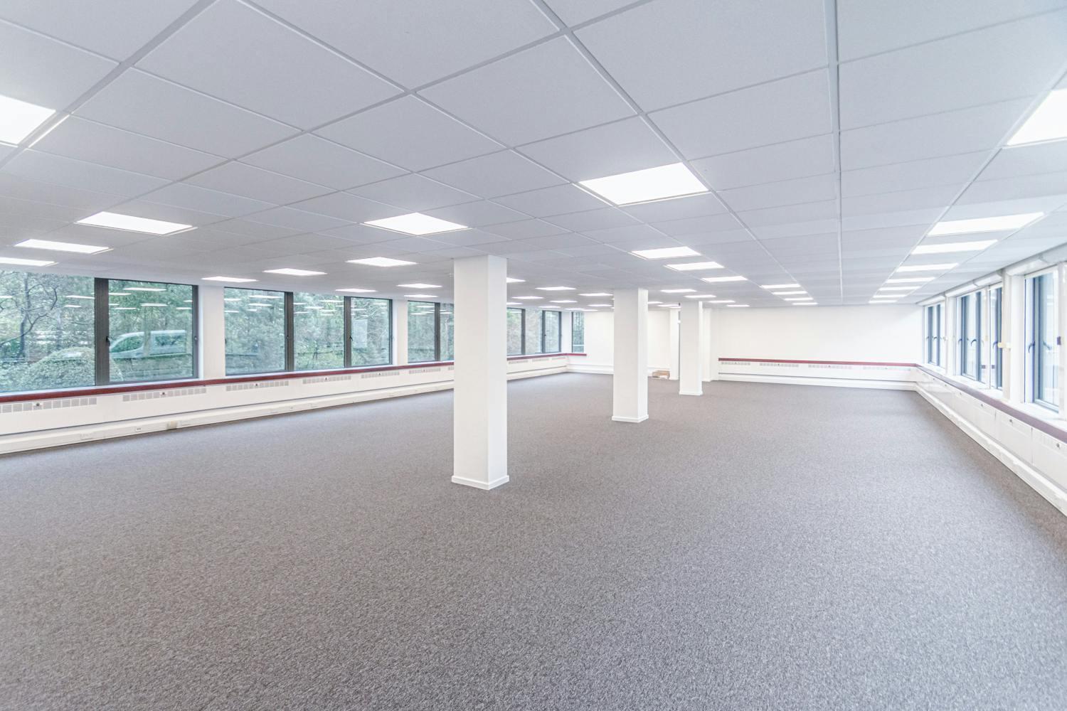 Office in Bournemouth - photo 3