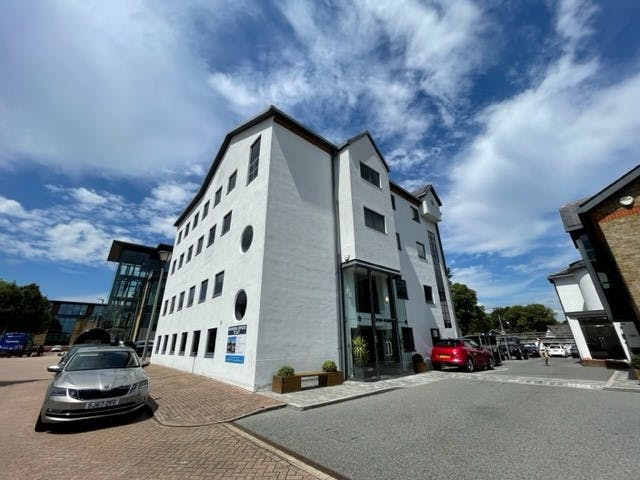 Office in Staines-upon-Thames