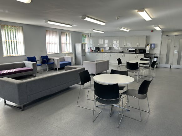 Building 100, Beverley Road, Derby, Office To Let - IMG_1088.JPEG