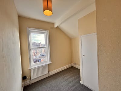 154a Kings Road, Harrogate, Residential For Sale - image00021.jpeg