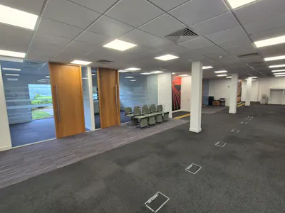 Unit E, Stockport, Office To Let - 20260910_102602.jpg