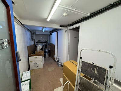 Fully Fitted Takeaway Premises, 1133 Pollokshaws Road, Glasgow, A3 (Restaurants and Cafes) For Sale - IMG_8619 2.jpg