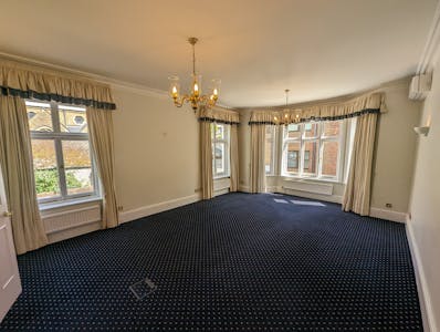 Bury House, 1-3 Bury Street, Guildford, Office To Let - PXL_20240429_095929573MP.jpg