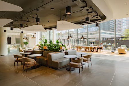 200 Aldersgate Street, Barbican, Farringdon, Office To Let - Business Lounge