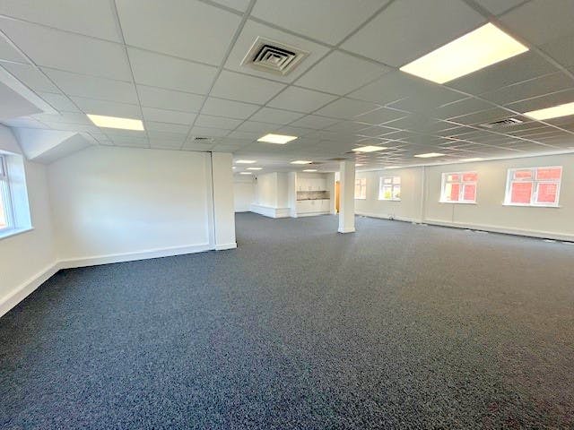 Suite 4, Binfield, D1 / Office To Let - Internal Suiet 4 ii.jpg