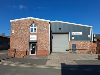 32-36 Lye By-Pass, Stourbridge, Industrial / Industrial / Storage / Industrial / Warehouse To Let - Main photo external.jpg