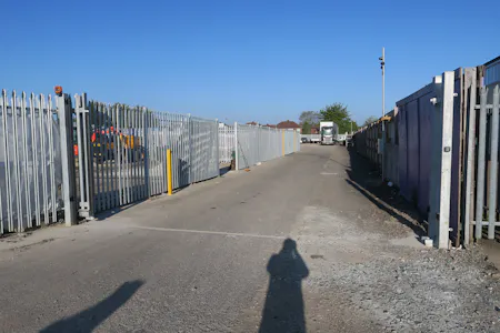Site 1a, Delamare Road, Cheshunt, Open Storage To Let - IMG_2925.JPG