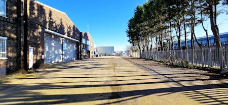 Unit 3 & Unit 5, Lancing Business Park, Lancing, Industrial / Industrial/Logistics / Warehouse / Workshops To Let - 20251121_120800(0) - Edited.jpg
