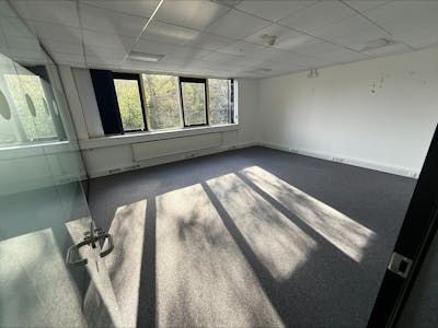 3Abloy House, Watford, Industrial / Trade Counter / Warehouse To Let - processed-43DCB83A-E1DF-400E-B3C3-1B35BED54B3A.jpeg