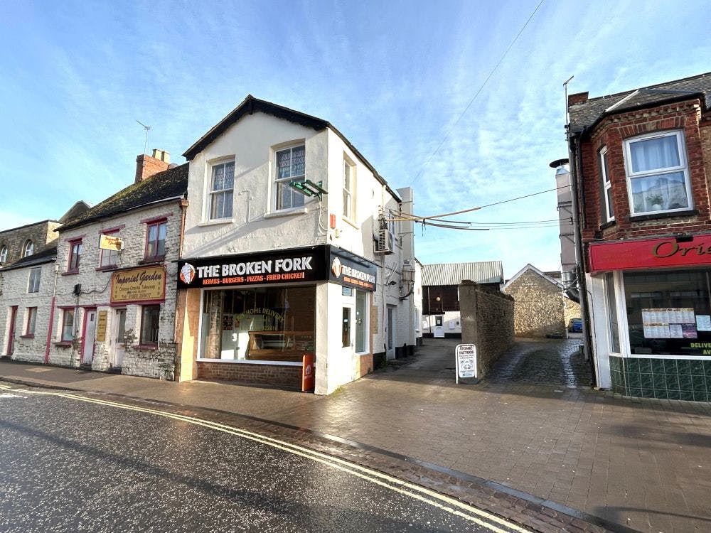 Rear of 2 North Street, Bicester, Industrial / Office / Retail To Let - IMG_7120.jpg