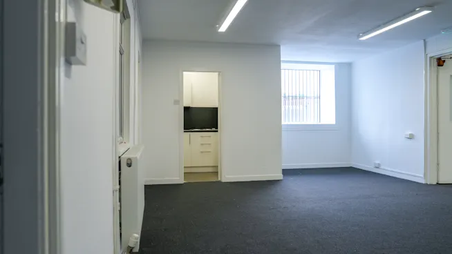 68 Bogmoor Place, 68 Bogmoor Place, Glasgow, Offices / Other To Let - DSC09509.jpg