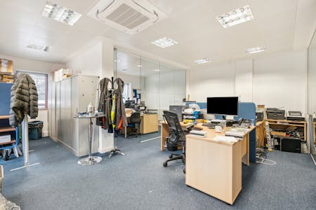 Unit 19 Wellington Business Park, Crowthorne, Office For Sale - 11.jpg