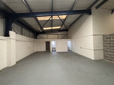 Unit 21, Greenway Workshops, Caerphilly, Industrial To Let - IMG_2323.jpg