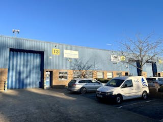 Unit 13 St Georges Industrial Estate, Camberley, Warehouse & Industrial To Let - IMG_2842.jpg