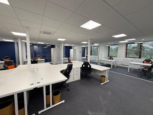 6 Argent Court, Basildon, Office For Sale - WhatsApp Image 2026-02-27 at 11.51.43.jpeg