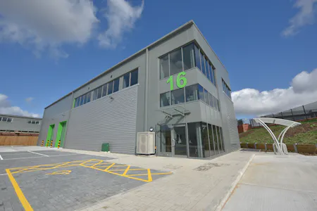 Bridgewater Point, 103 Barton Dock Road, Manchester, Industrial To Let - DSC_2786.JPG