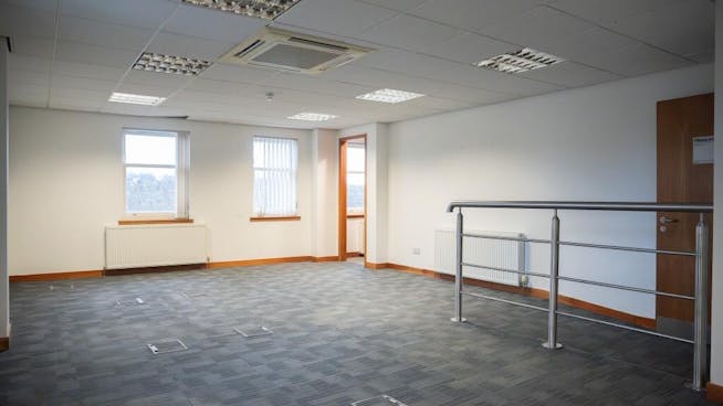 13 Main Street, Glasgow, Offices To Let - 2.jpeg