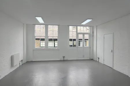 Unit 7, 5 Durham Yard, London, Office To Let - 5-Durham-Yard-Unit-7-E2-Bethnal-Green-London-Fields-Office-Studio-To-Let-Internal1-Dominion.London.jpg