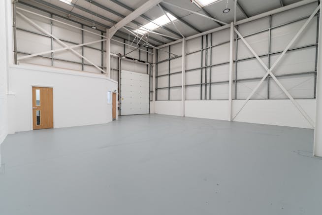 Unit 14, Redhill 23 Business Park, Redhill, Industrial To Let - Unit 14-7.jpg