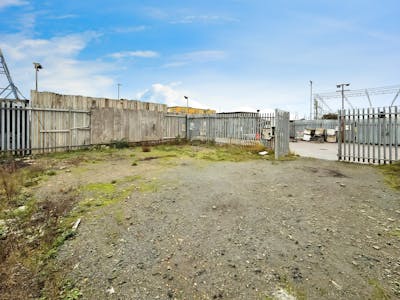 Millhead Way, Rochford, Yard To Let - 9bdf4923-WhatsApp 20Image 202026-01-08 20at 2012.14.45.jpeg