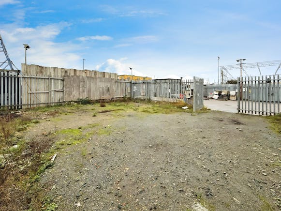 Millhead Way, Rochford To Let - 9bdf4923-WhatsApp 20Image 202026-01-08 20at 2012.14.45.jpeg