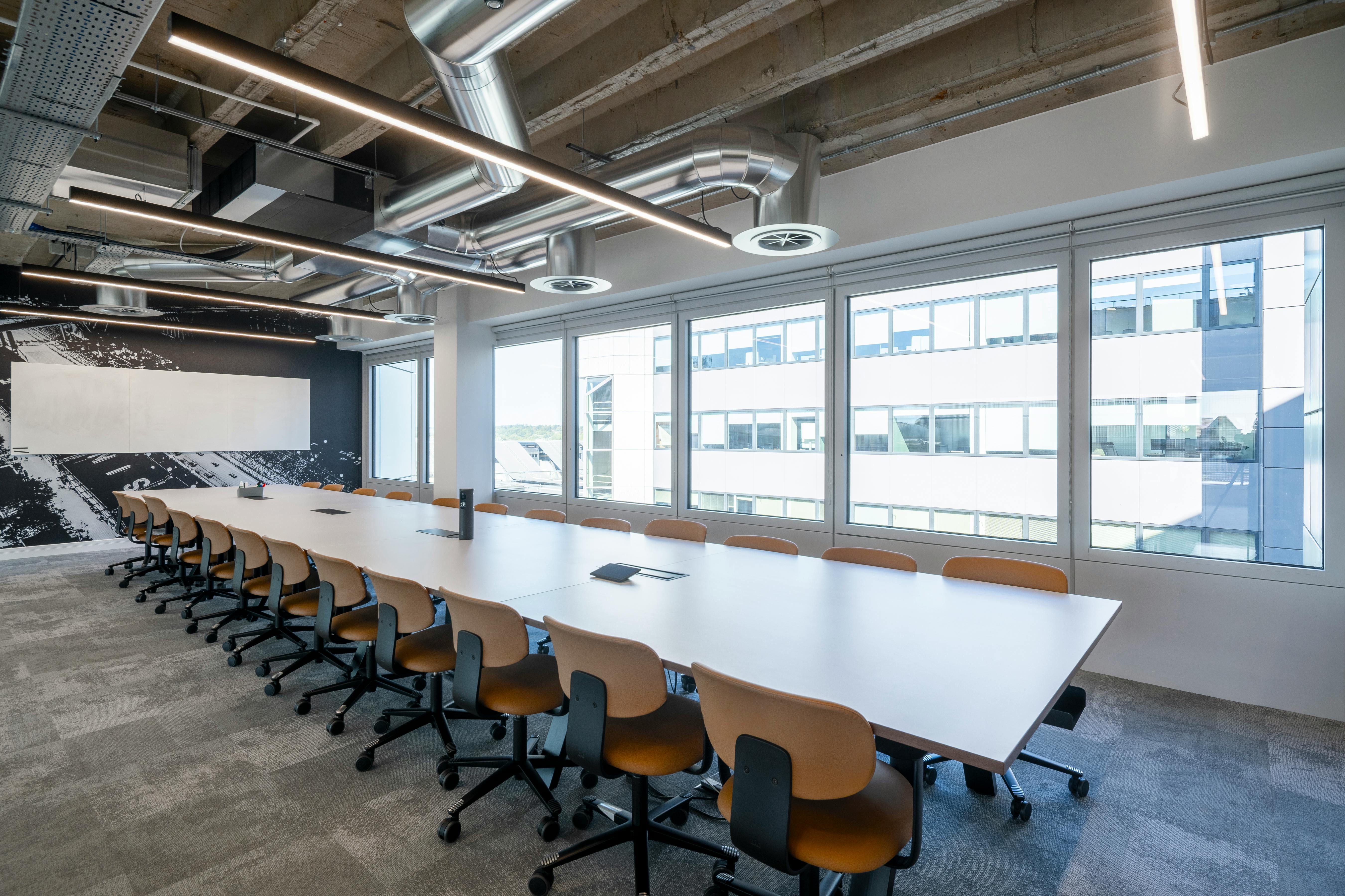 Office in Reading - photo 3