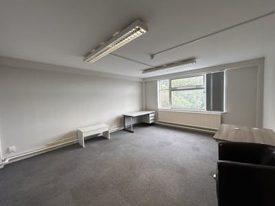 1st Floor, Office 1, Haydon House, Studley, Office To Let - IMG_0541.JPG