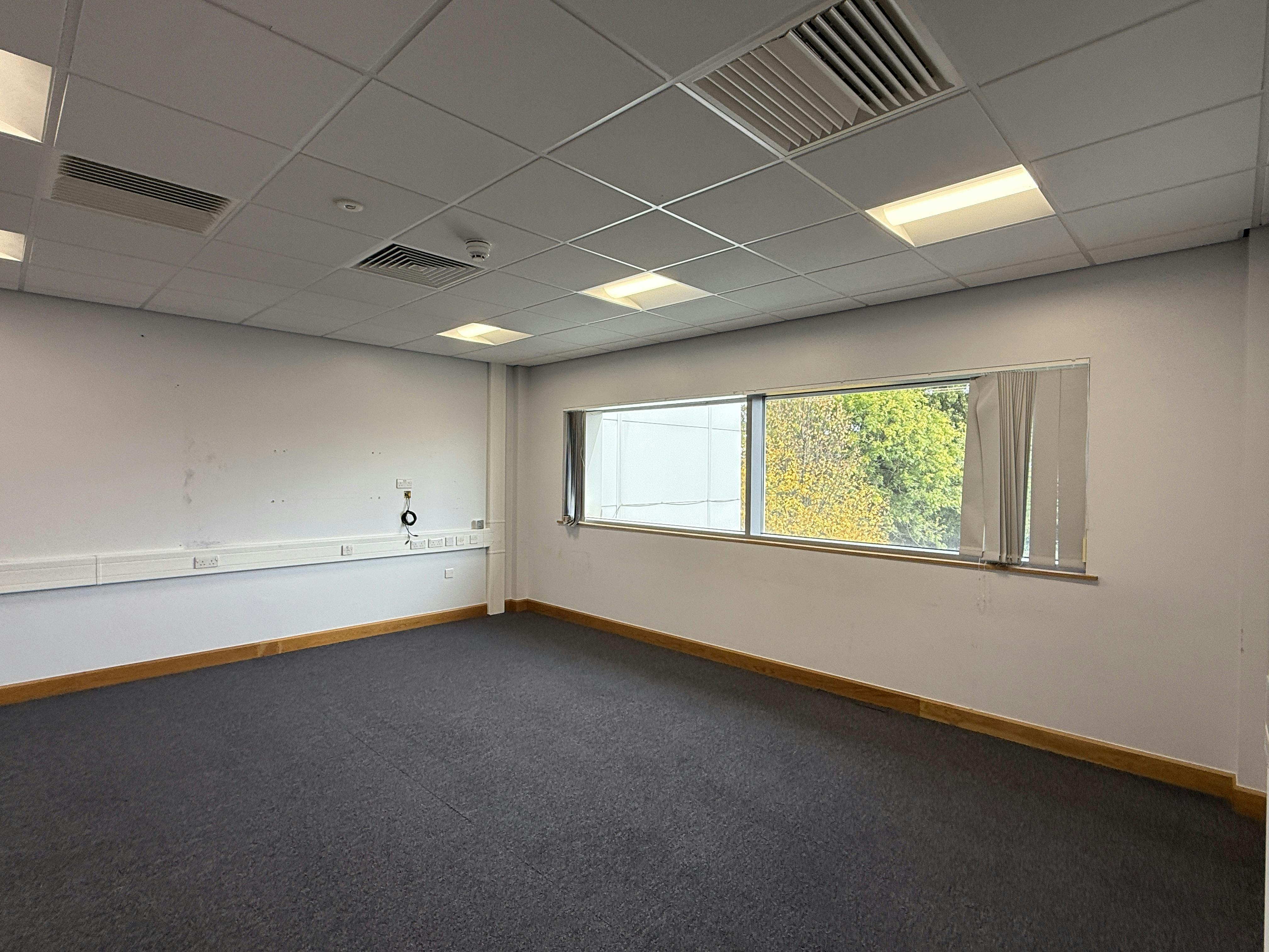 East Stand Offices, Headingley Stadium, Leeds, Other / Office To Let - IMG_0728.JPG