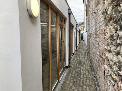 Unit 1 Diplocks Yard, Brighton, Office To Let - 20220422_103519101_iOS.jpg