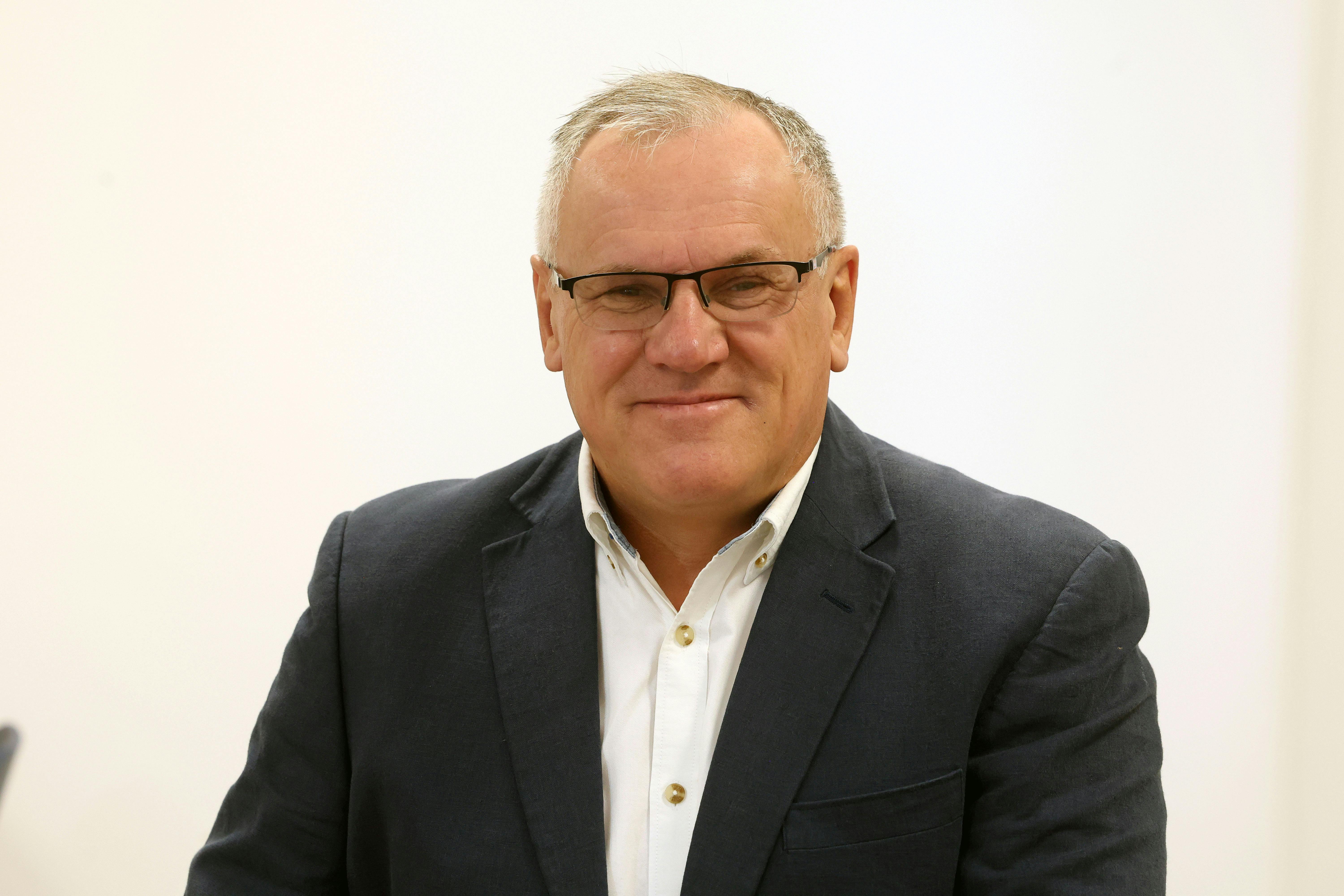 Jeremy Symons profile photo