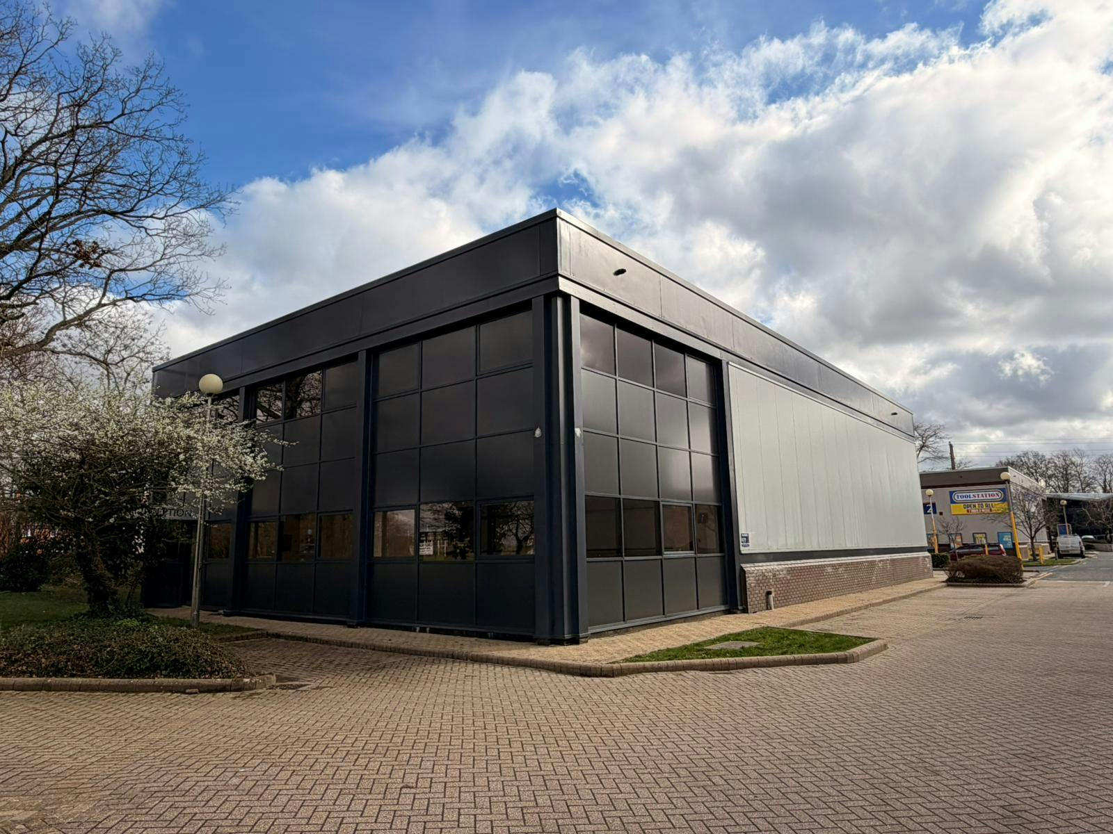 Monkton Park, Farnham Trading Estate, Farnham, Industrial / Warehouse To Let - WhatsApp Image 2026-02-24 at 11.55.20 (1).jpeg