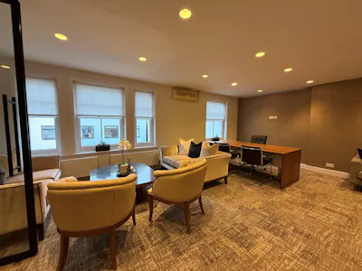 102 Belsize Lane, London, Office To Let - 102 b 5.jpg