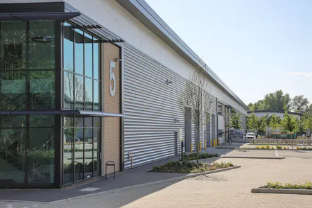 Unit 5 Bartley Junction, Hook, Industrial / Warehouse To Let - AWP_4335.jpg