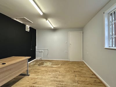 Unit 1, Hillcrest, Stevenage Road, Ashbrook, Hitchin, Office To Let - IMG_5163.JPG