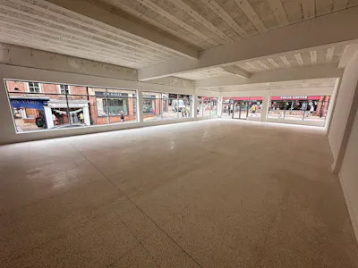 1A Vicar Lane, Chesterfield, Class E Retail / Leisure / Retail / High Street Retail / Retail - In Town / Shopping Centre To Let - Vicar Lane Unit2 Front.jpg