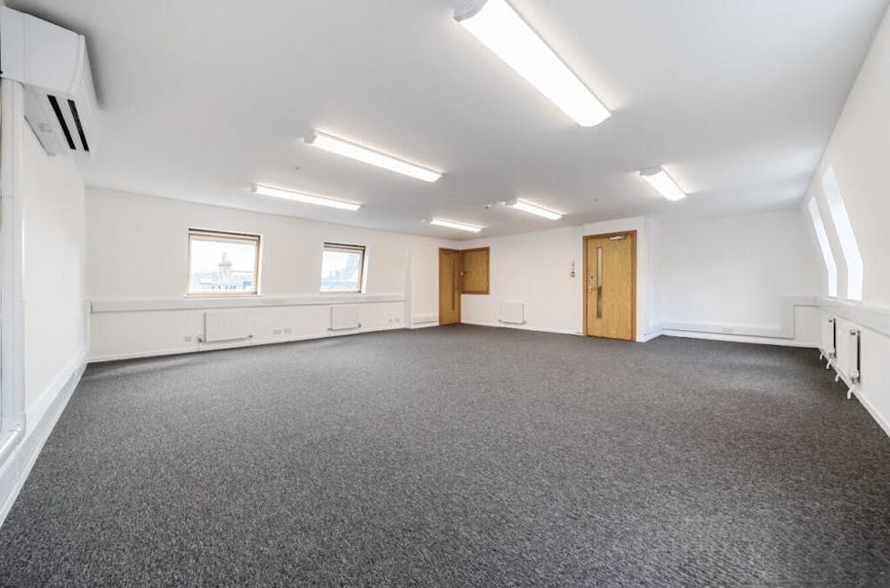 Prince Leopold House, 71-73 Victoria Street - IMG_7264.jpg