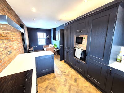 412 Manchester Road, Stockport, Investment For Sale - 20250704_122917.jpg
