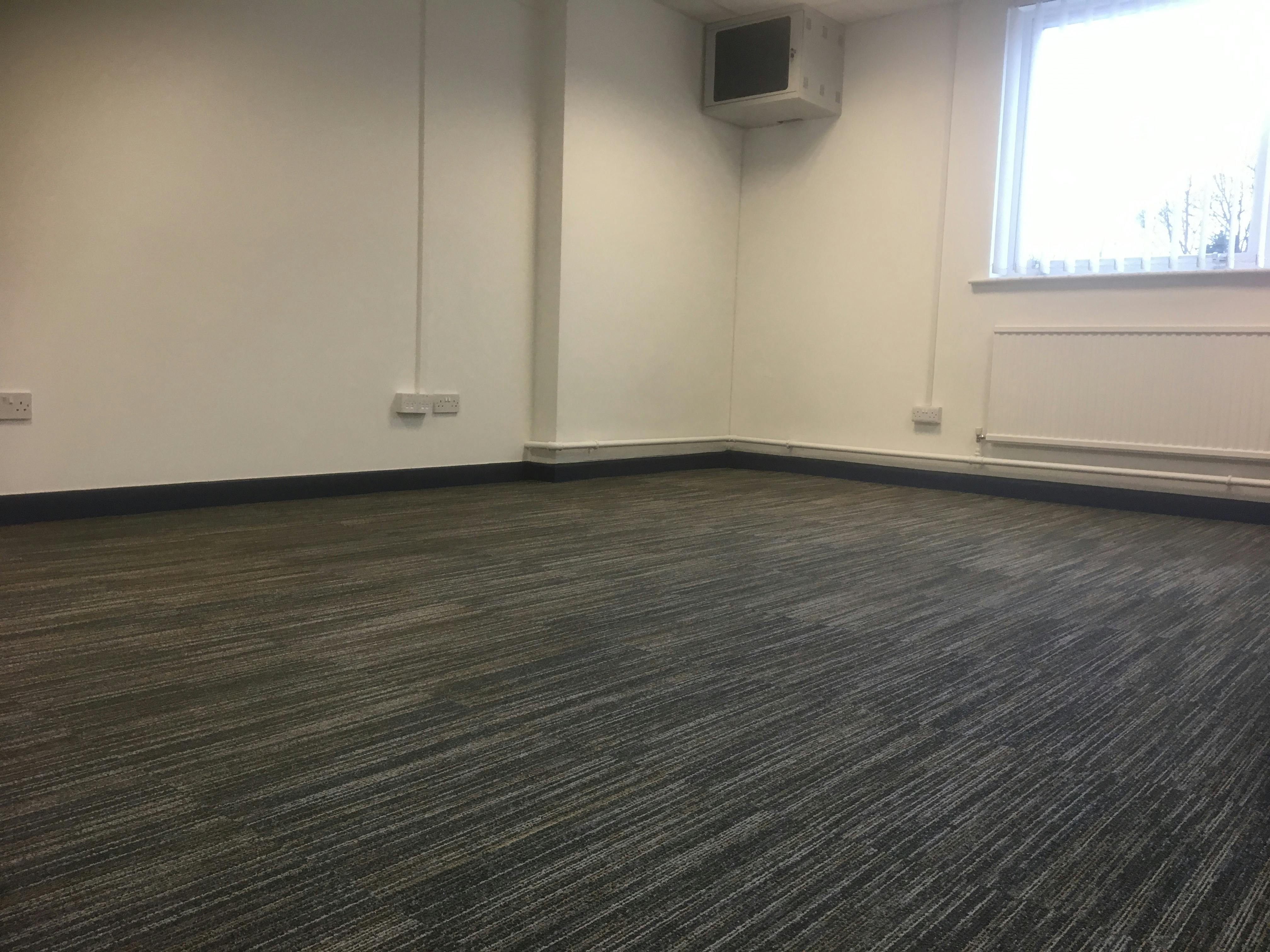 Zurich House, Hulley Road, Macclesfield, Offices / Offices To Let - IMG_6036.JPG