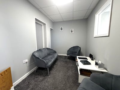 14 High Street, Sleaford, Retail To Let - IMG_9192.jpeg