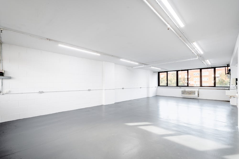 Unit 34a Regent Studios, 8 Andrews road, London, Office To Let - Regent Studios 33B  Low Res 4.jpg