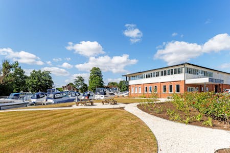 DB Marine Building, Ferry Lane, Cookham on Thames, Office To Let - 95149_D B Marine Cookham Bridge 9.jpg