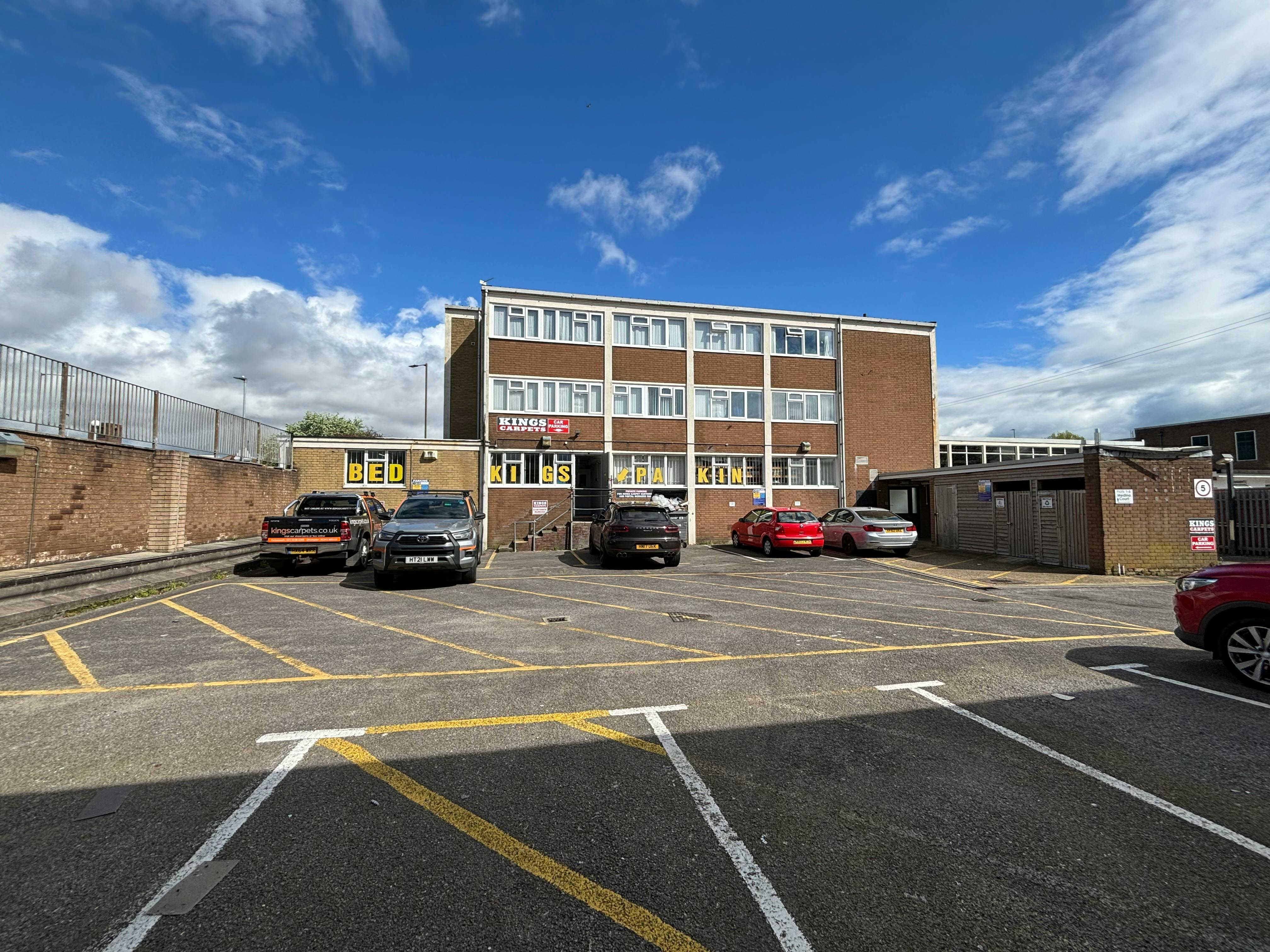 Other in Portsmouth - photo 3