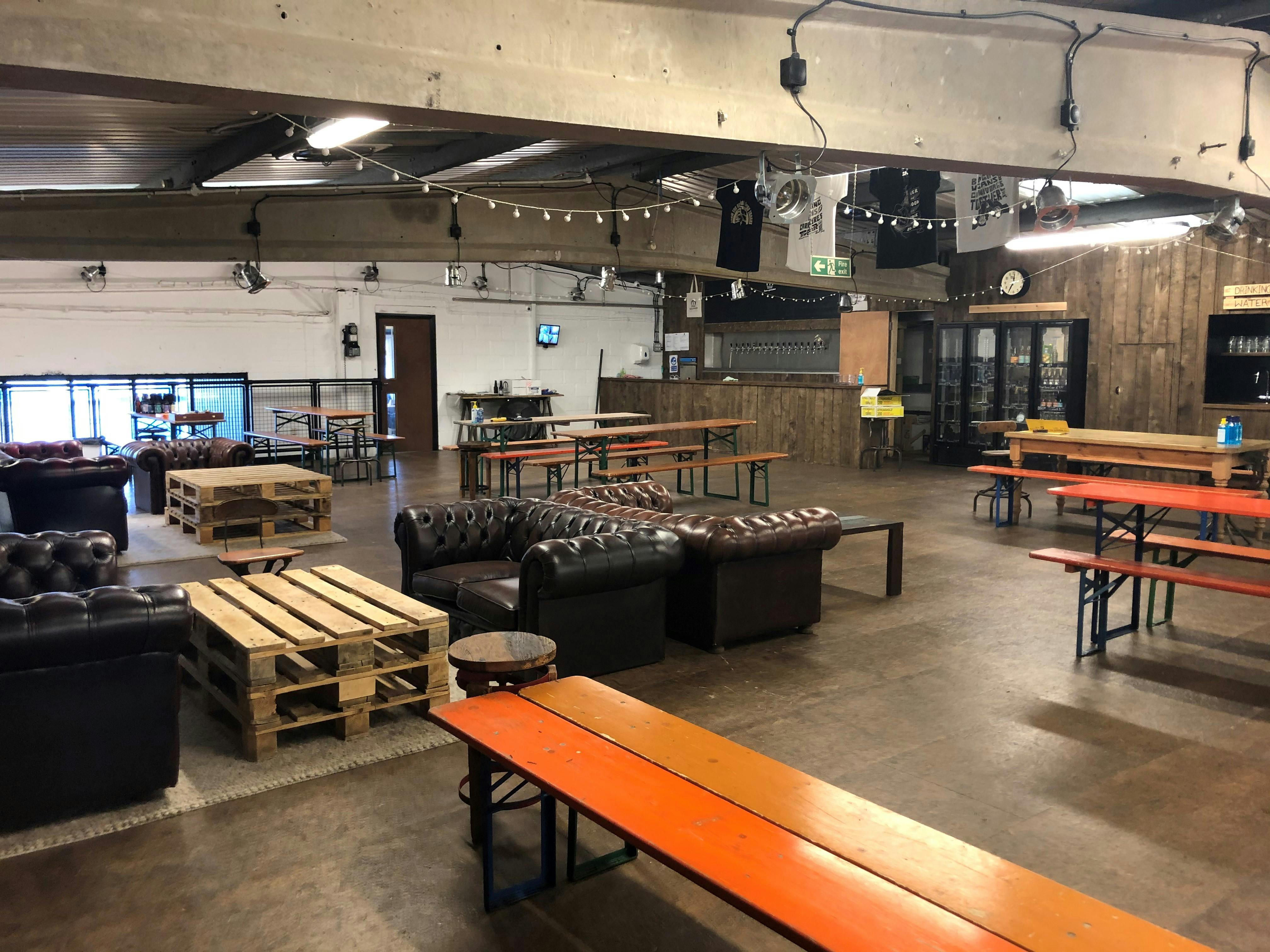 Industrial Unit in London - photo 3