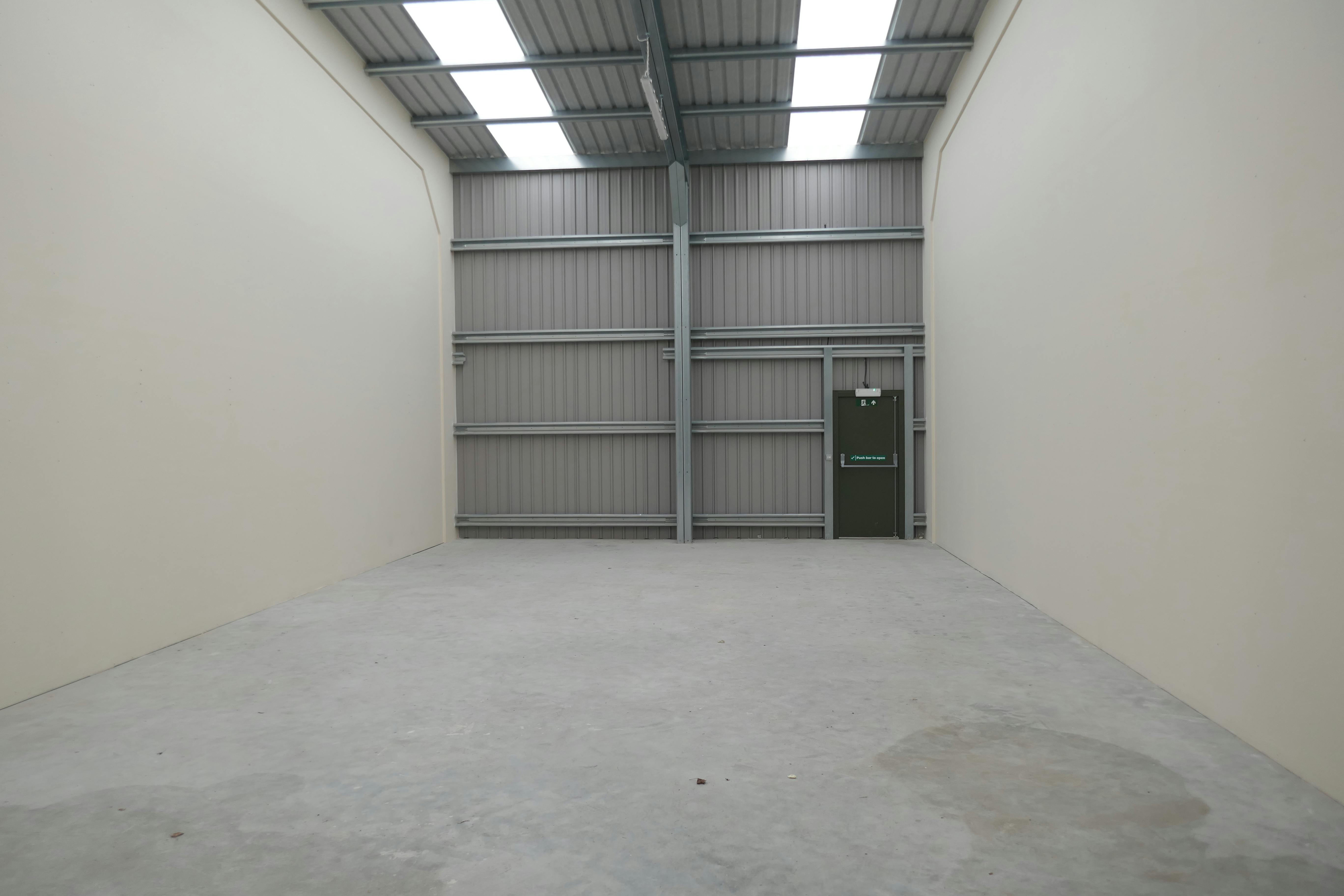 Unit 23 Leaside Industrial Park, Sedge Green, Nazeing, Industrial To Let - P1040234.JPG