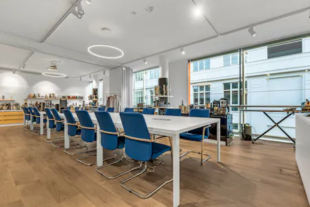 Corso Karlín, Křižíkova 237/36a, Praha 8, Office / Retail To Let - CorsoKarlin_4NP_RightUnit_2.jpg