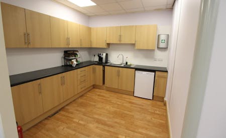 Angel Walk, Tonbridge, Office To Let / For Sale - Image 3