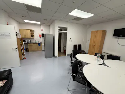 Suite 4-5 Bridgewater Business Centre, Dublin 8, Office To Let - PHOTO-2026-06-23-09-28-37 (3).jpg