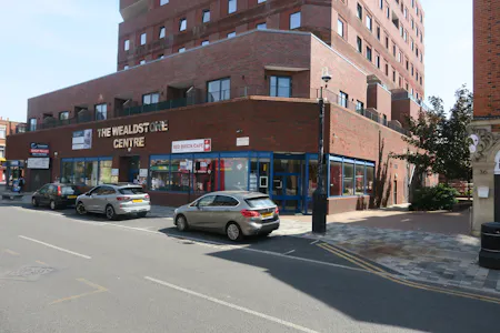 38-40 High Street, Wealdstone, Retail To Let - IMG_3488.JPG