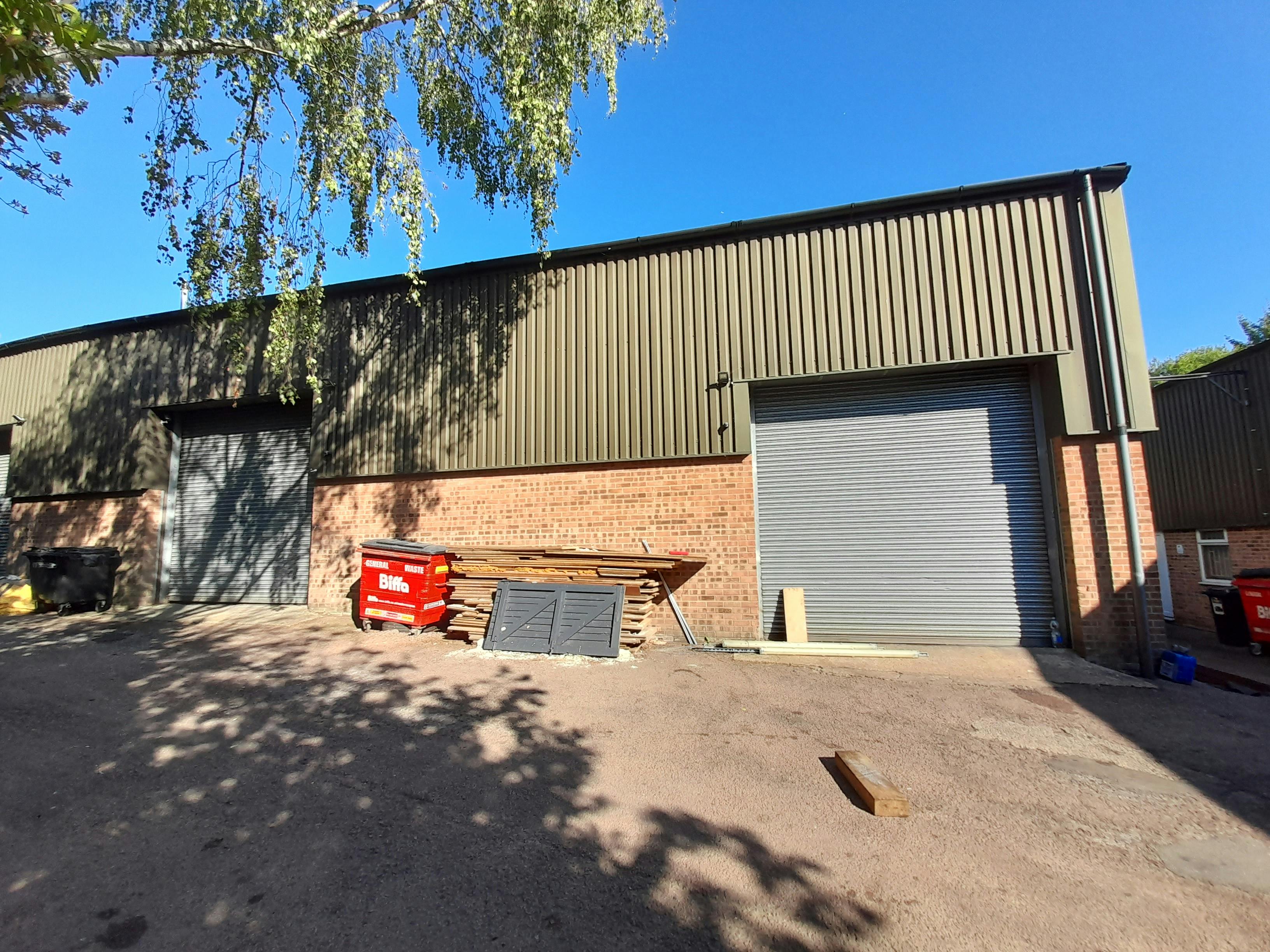 Dolphin Park, Evingar Trading Estate, Whitchurch, Motortrade / Trade Counter / Industrial / Warehouse To Let - 20250808_171228.jpg